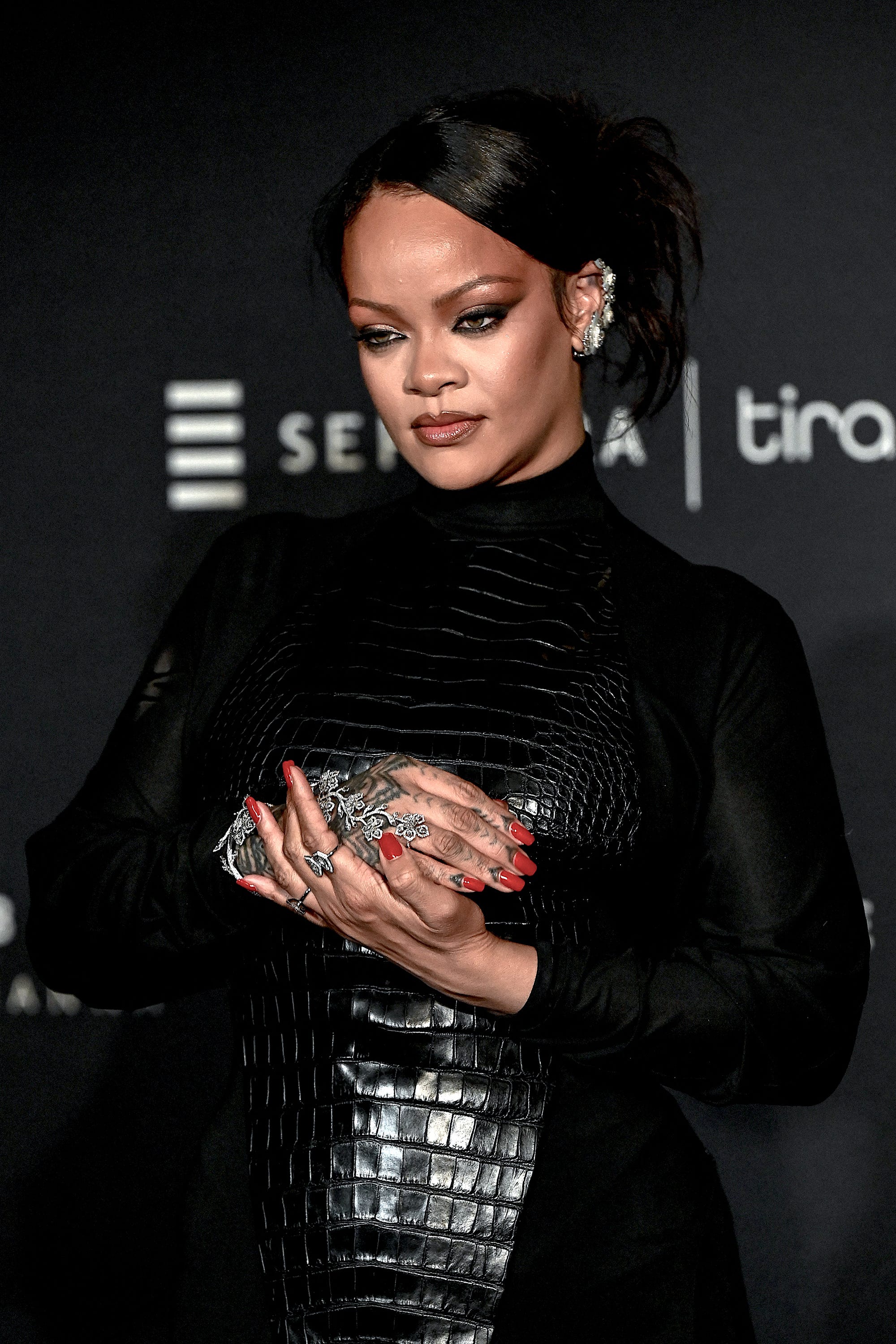 rihanna long sleeve dress Black Rihanna Off The Shoulder Dress Long Sleeves Prom Celebrity Forma   Hoprom