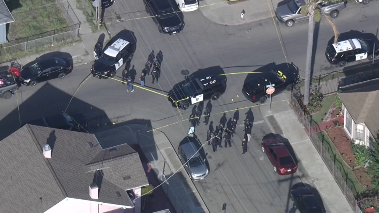 Oakland officers shoot, kill man who was 'pointing a firearm at people ...