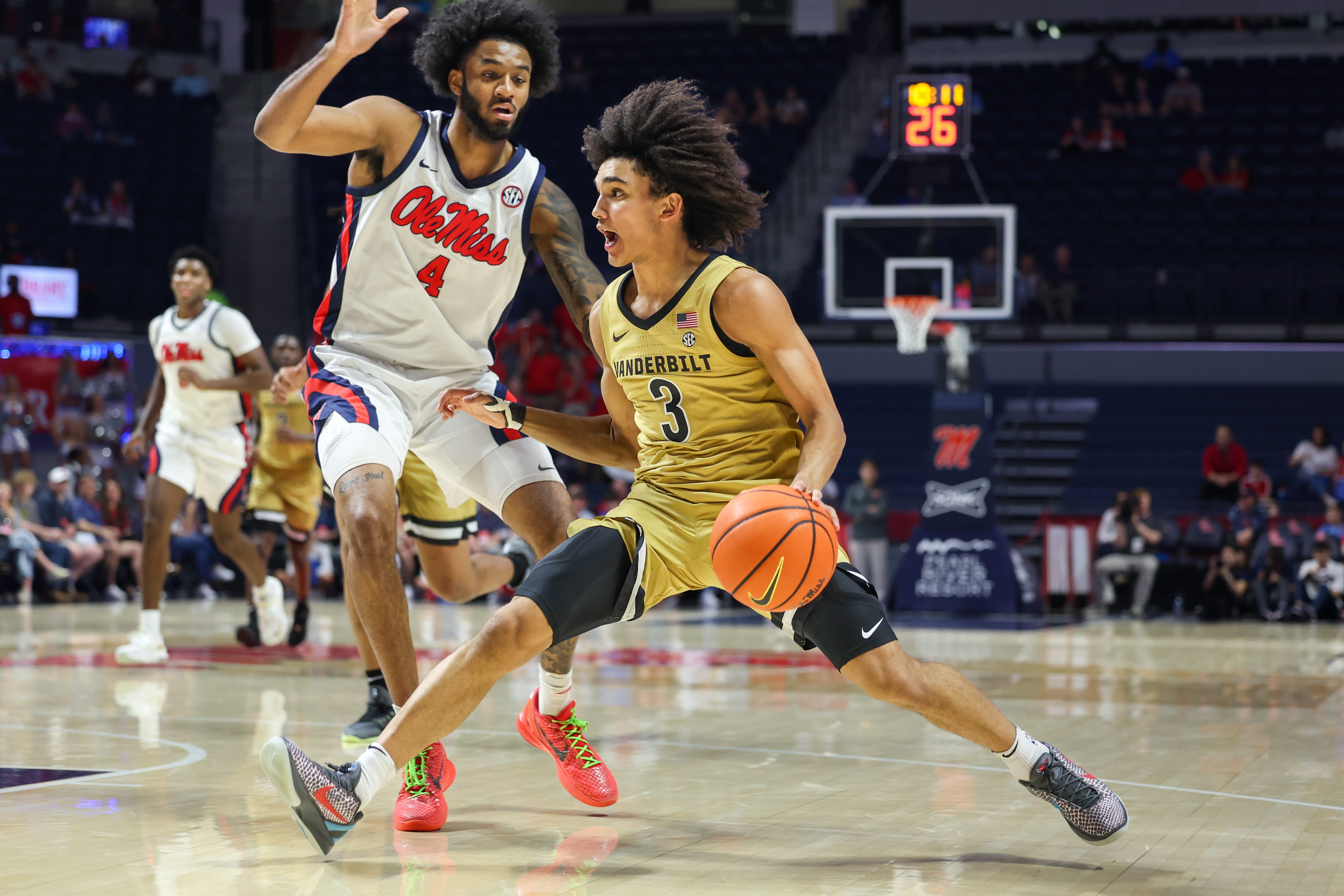 Ole Signs Ole Miss transfer forward signs with Georgia basketball - AOL