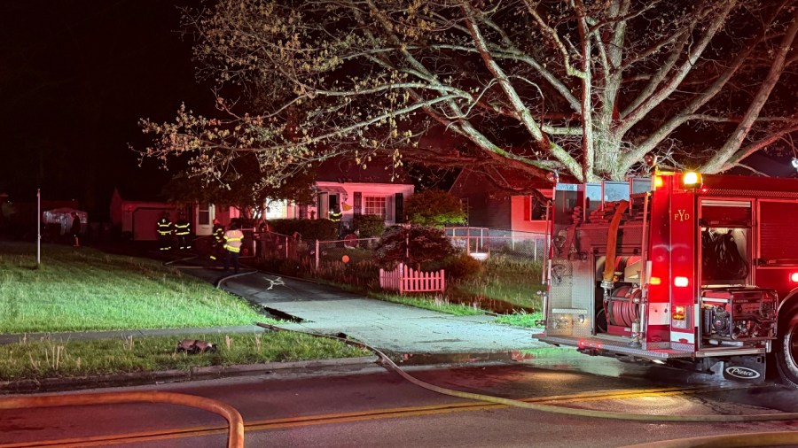 Firefighters respond to house fire in Youngstown overnight - AOL
