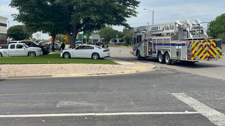 Three-vehicle crash in San Angelo sends two to hospital - AOL