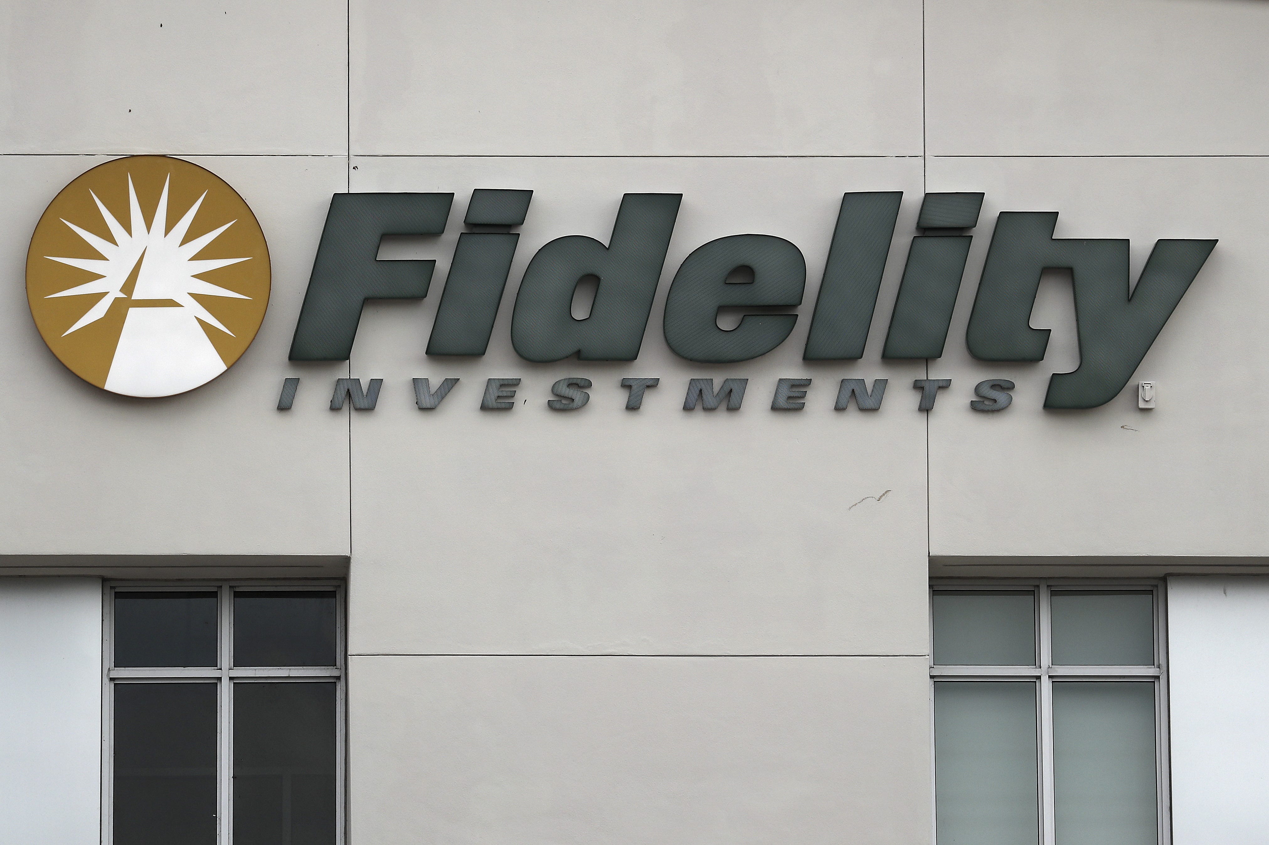 Is Fidelity down? Users having problems trading with Fidelity - AOL