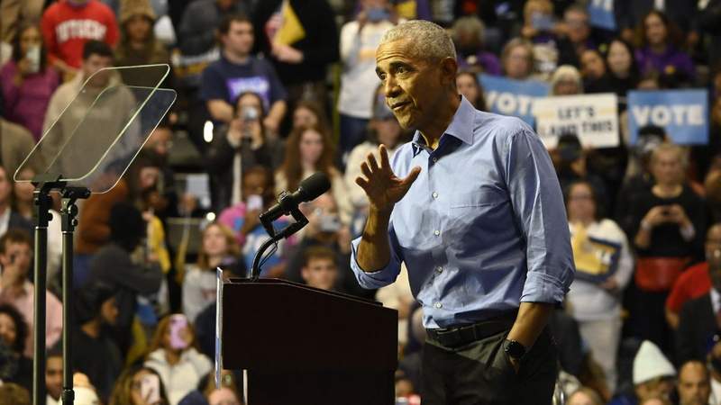 Barack Obama reveals why he’s not overly critical of Donald Trump - AOL