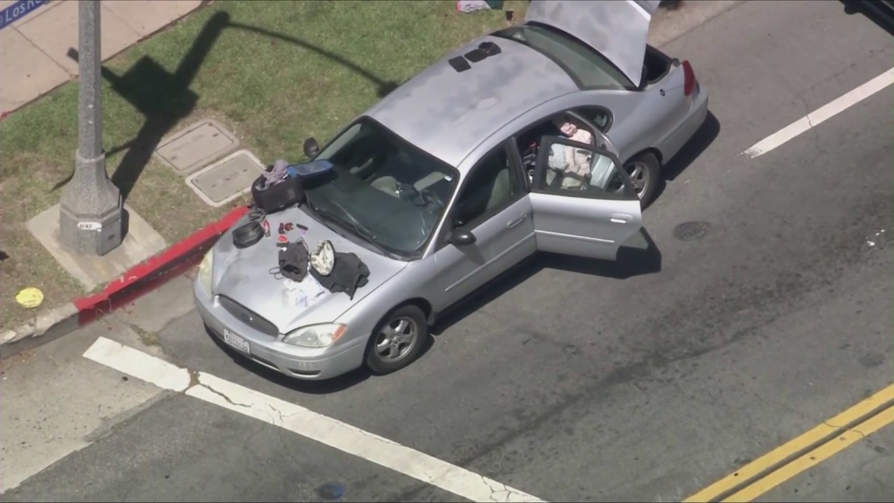 Gunshot victim found in car trunk in San Marino dies from injuries - AOL