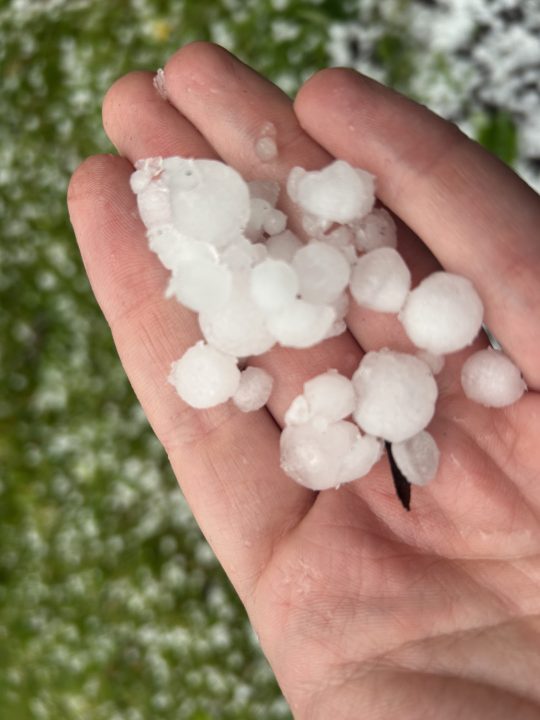 Video: Storms produce hail, gusty winds Wednesday in southern West ...