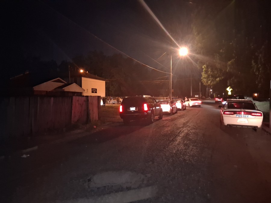 South Memphis shooting leaves one critically injured - AOL