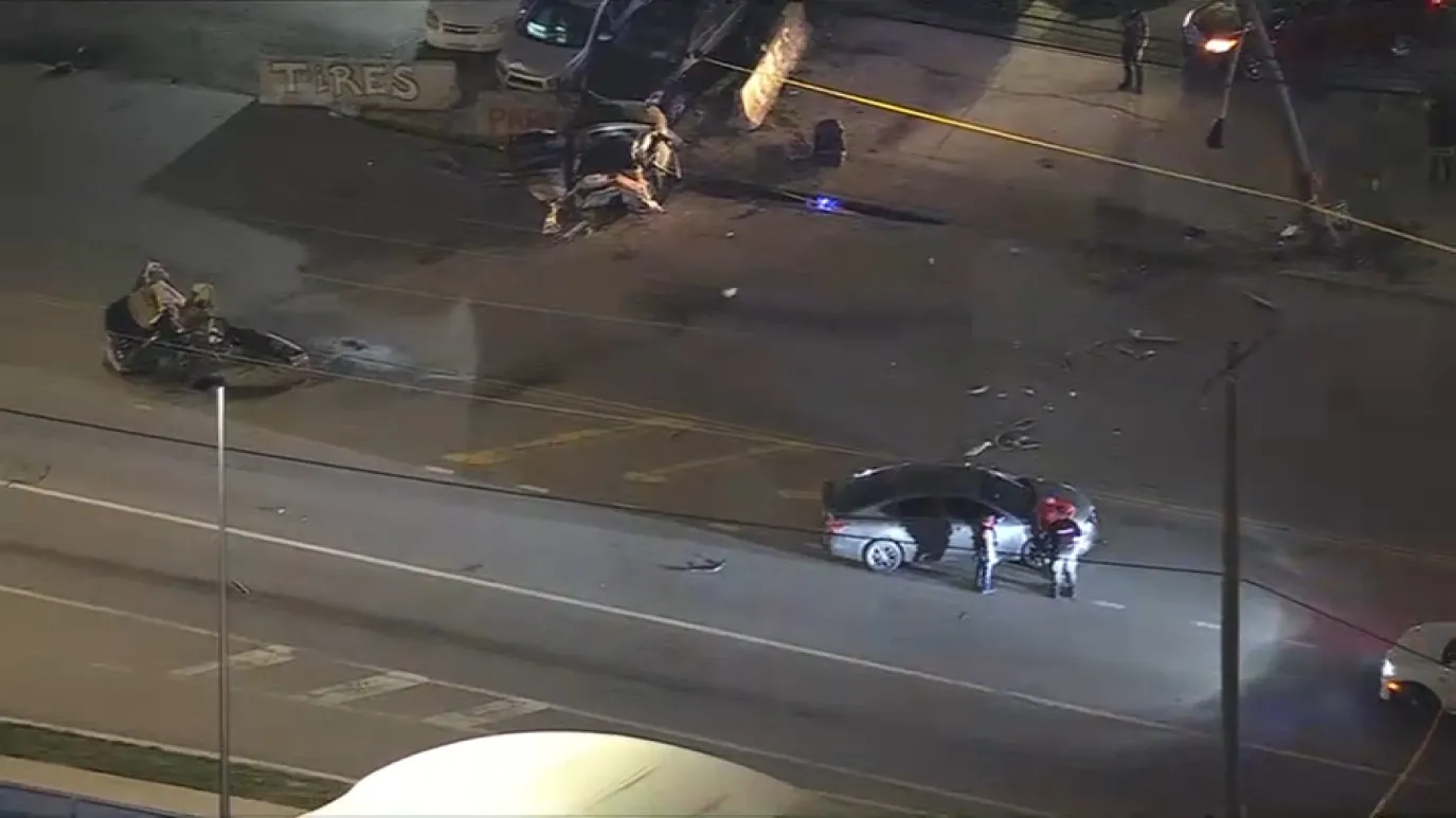 Car Splits Completely in Half After Violent Late-Night Crash in ...
