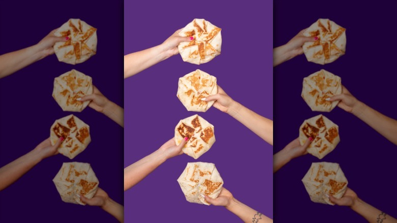 Bell Staples Fans Say This Taco Bell Staple Has Become One Of The Most Overrated ...