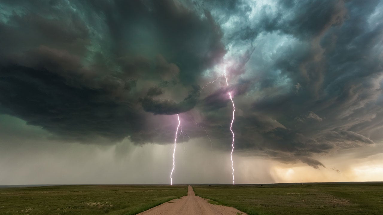 Structures Damaged As Severe Weather Outbreak Spawns Tornadoes In ...