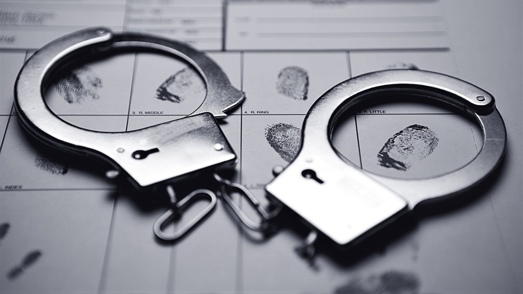 Comedian helps police catch man accused of slapping women on buttocks - AOL