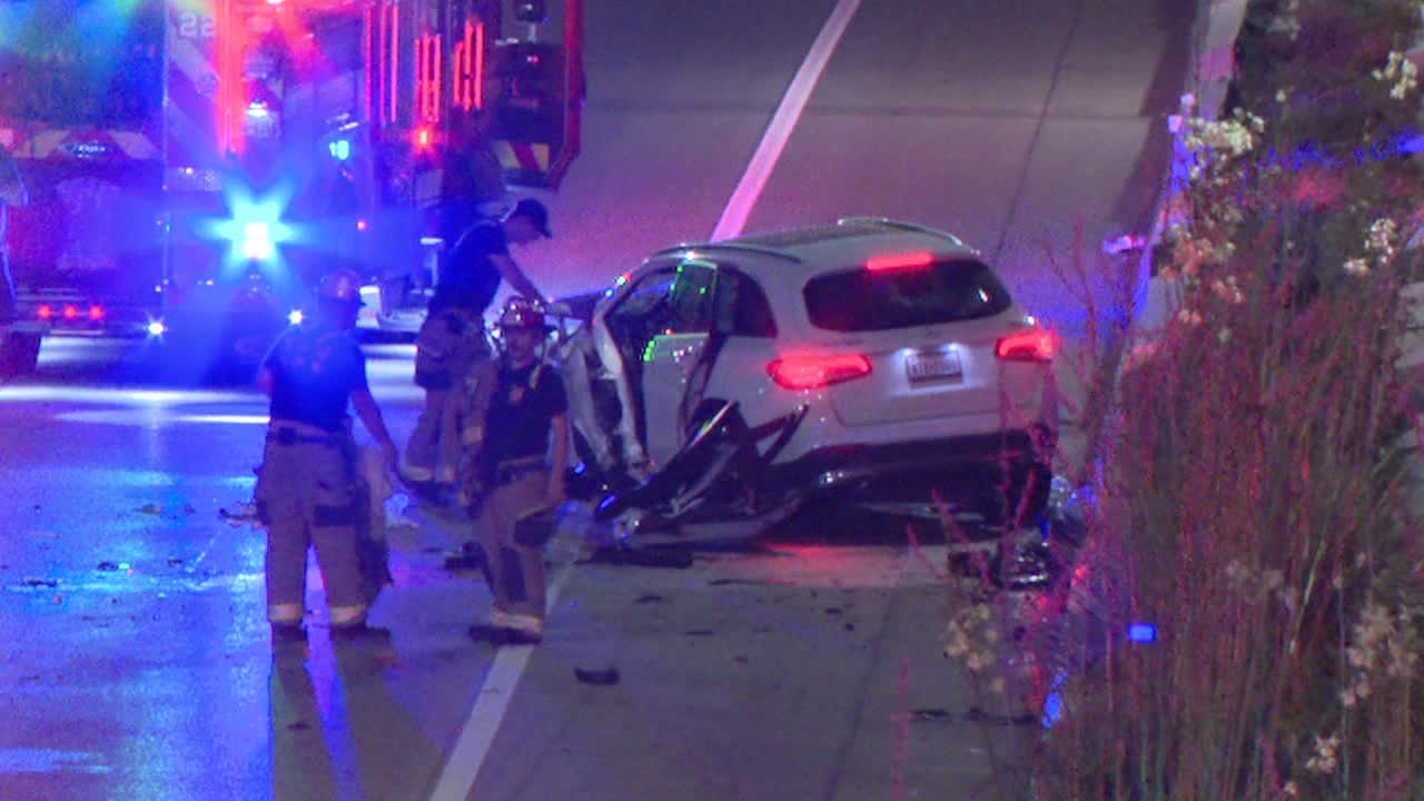 2 killed in head-on crash on southbound Central Expressway in Dallas - AOL