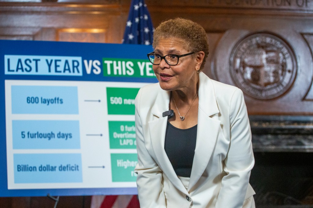 Spencer Pratt calls out Karen Bass amid wildfires, says LA mayor is ...