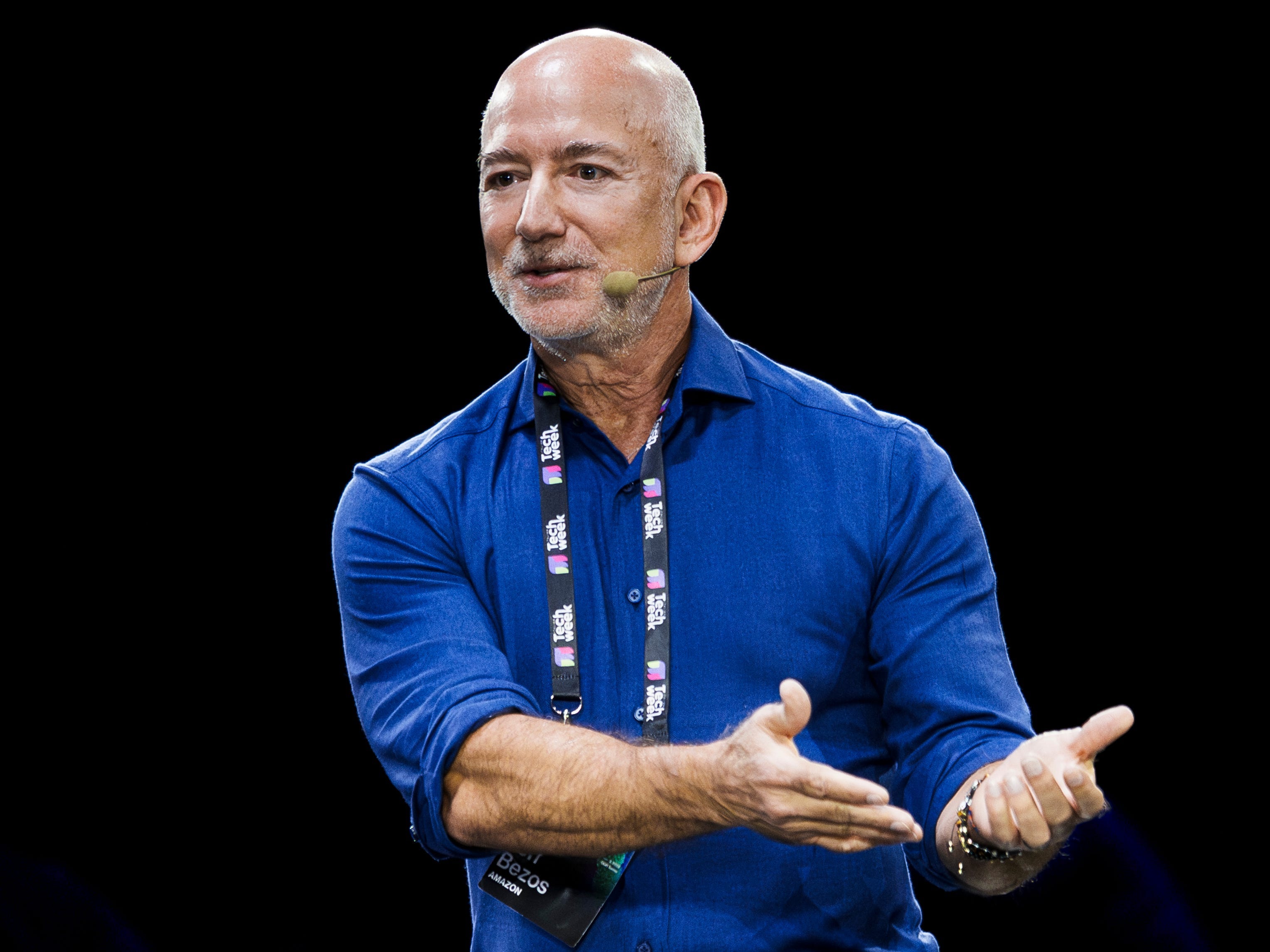 Jeff Bezos says software engineers shouldn't be afraid of AI: 'Be so ...