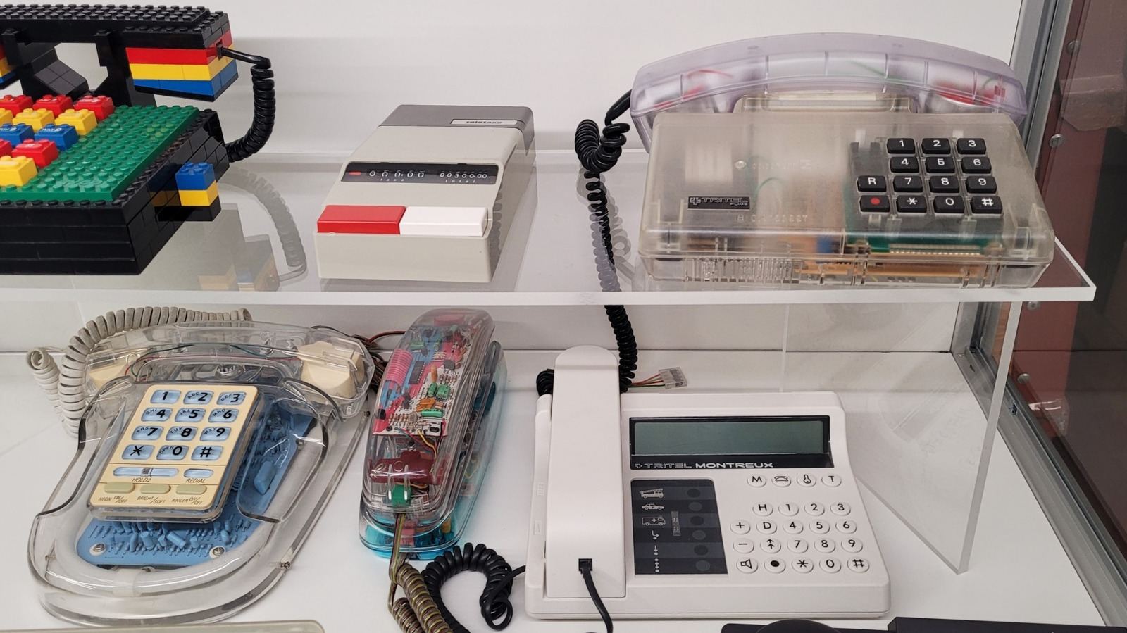 The '90s See-Through Tech Trend Is Making A Comeback - Here's Why - AOL