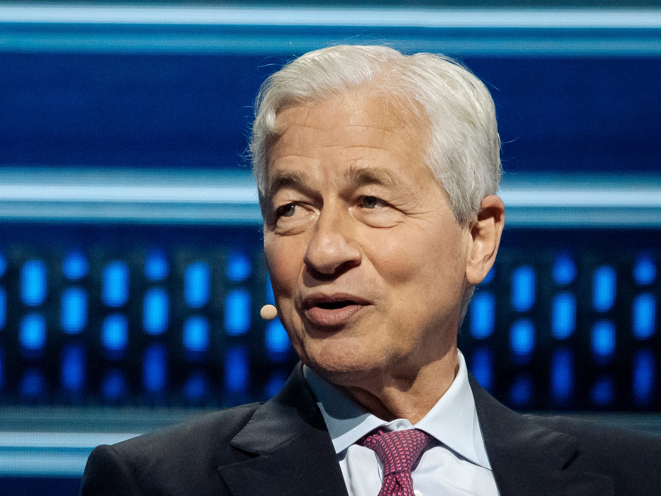 JPMorgan's Jamie Dimon says bank chief's viral AI comment was 'inartful ...