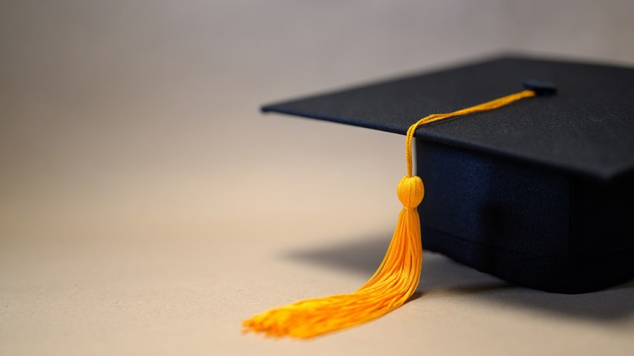 Florida high school senior dies in crash on way to graduation practice ...
