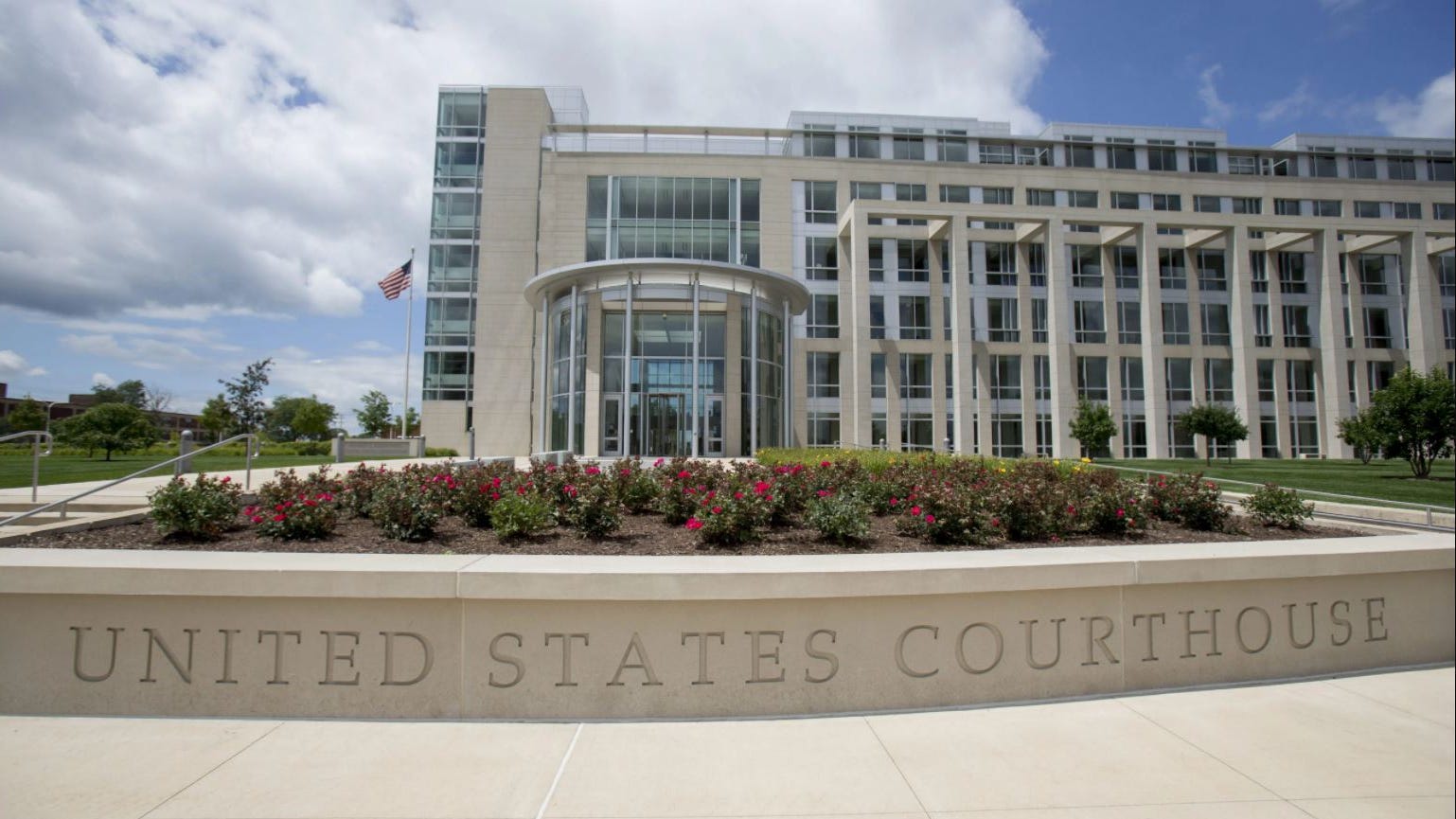 Rockford man sentenced to prison for COVID loan fraud - AOL