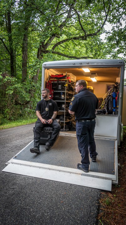 Man dies after falling off boat in New Kent County reservoir - AOL