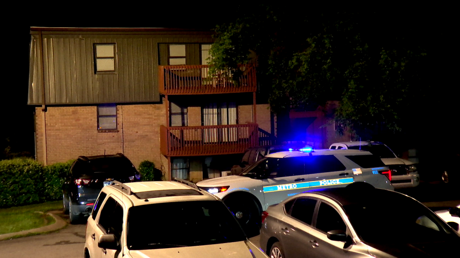Police investigating shooting in West Nashville - AOL