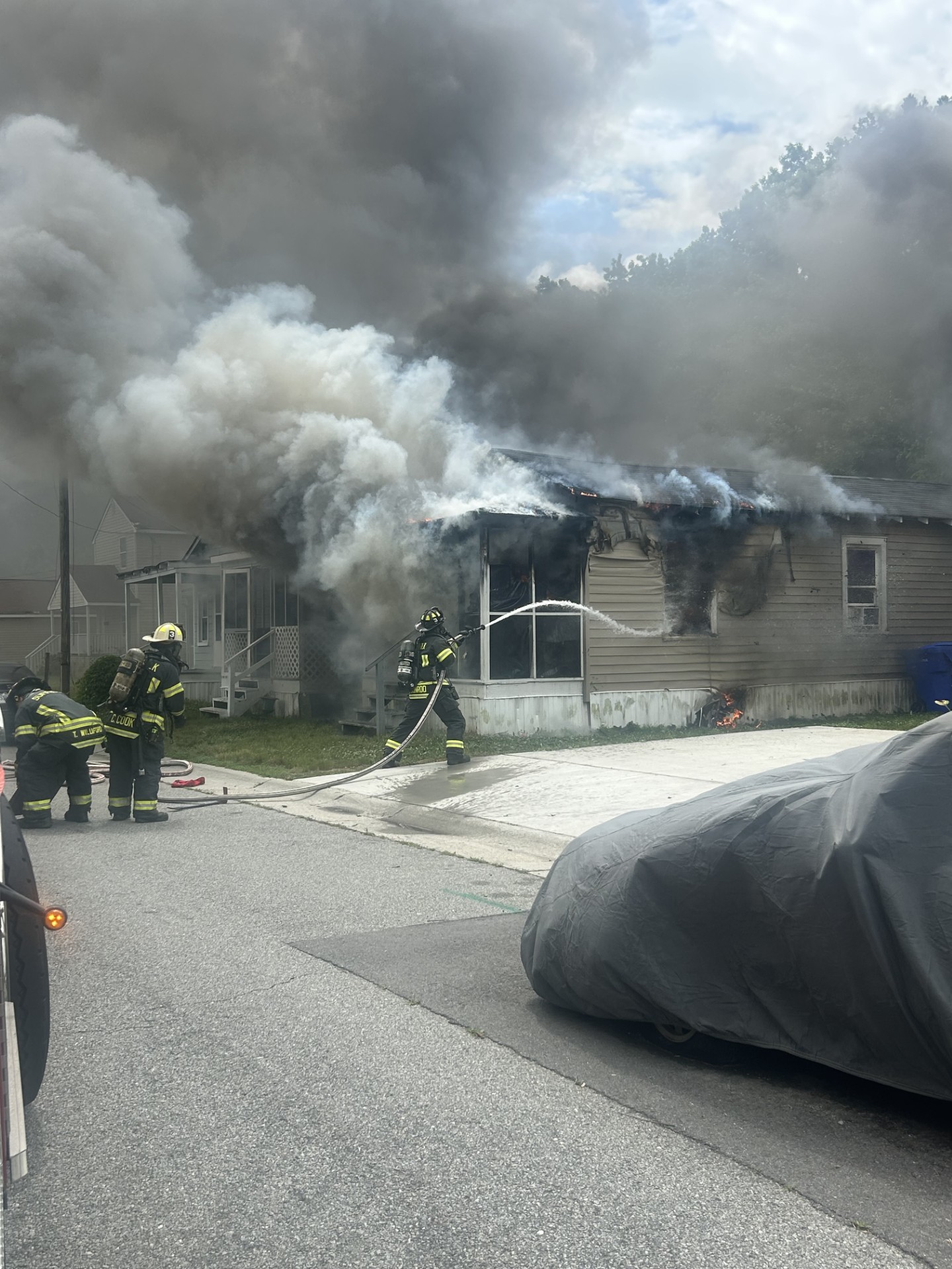 PHOTOS: Two displaced after house fire on Osceola Avenue in Suffolk - AOL