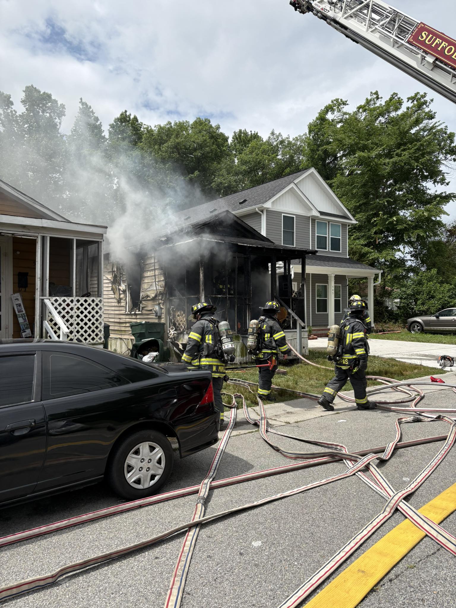 PHOTOS: Two displaced after house fire on Osceola Avenue in Suffolk - AOL