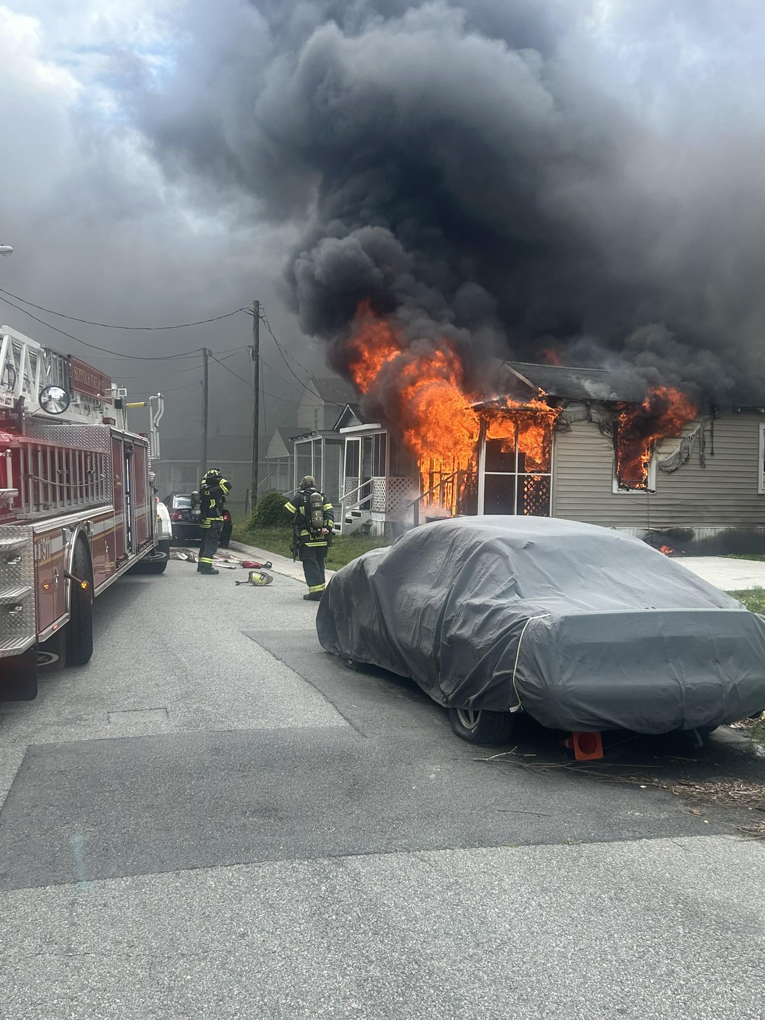 PHOTOS: Two displaced after house fire on Osceola Avenue in Suffolk - AOL