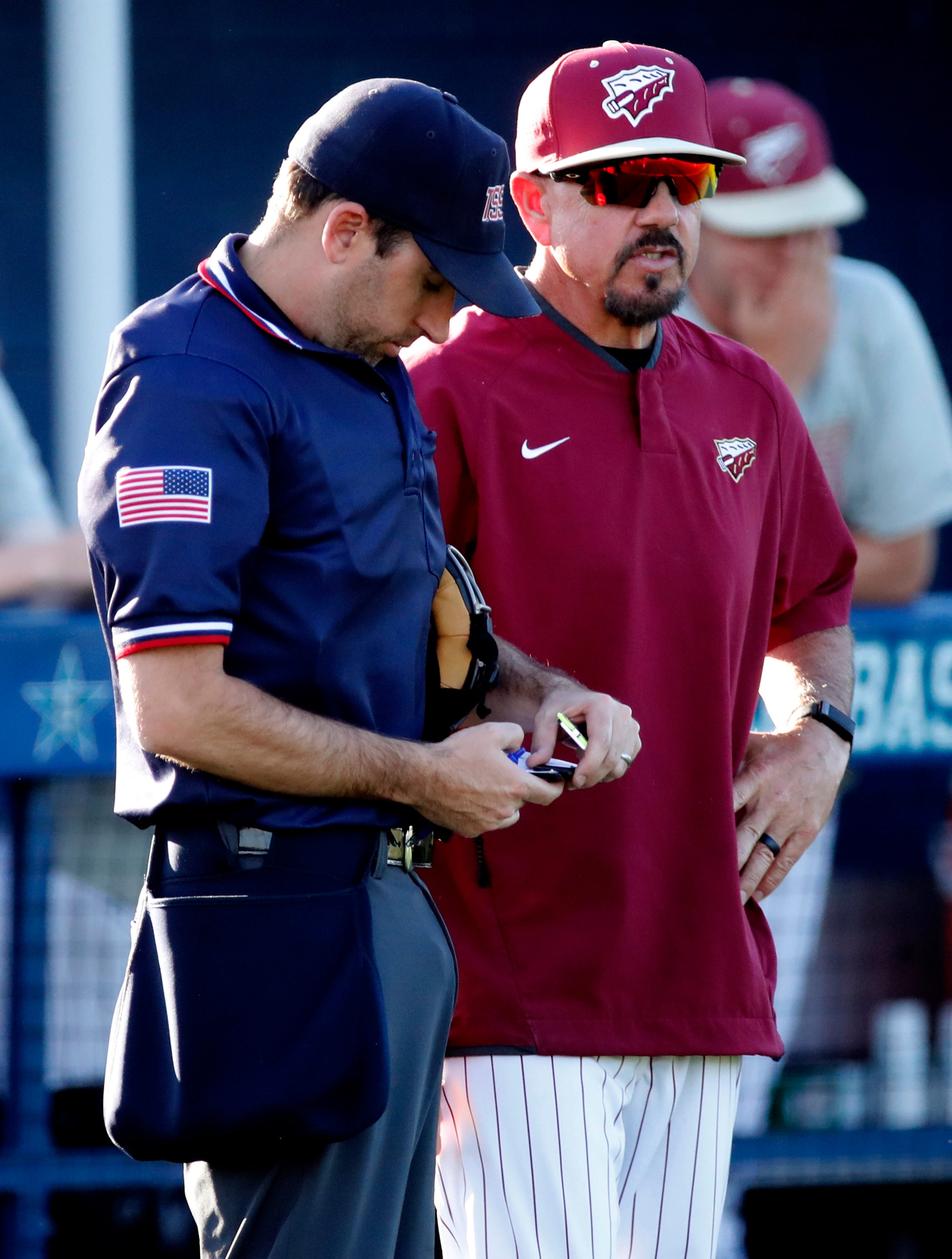 Riverdale baseball coach Barry Messer retires after 477 wins - AOL