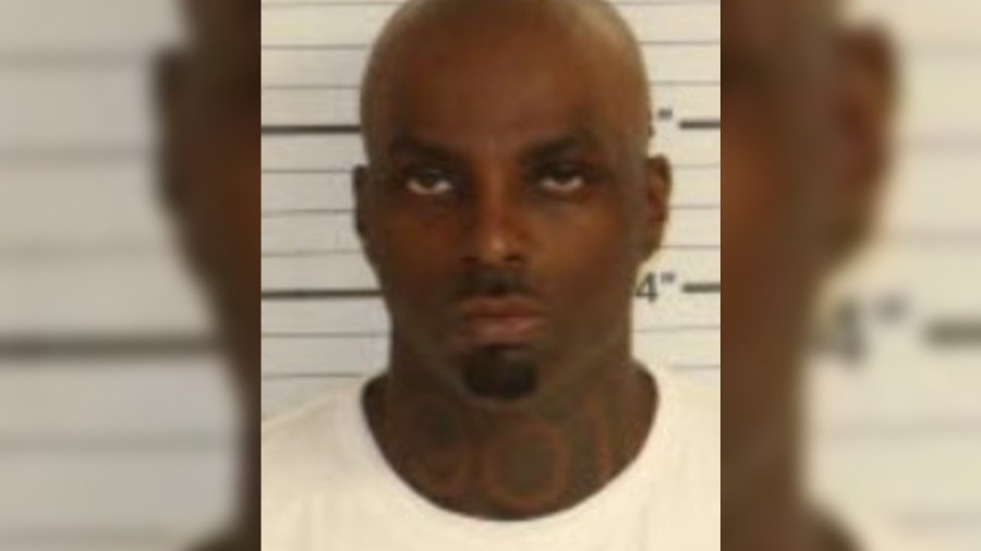 Man charged with attempted murder in road rage shooting - AOL