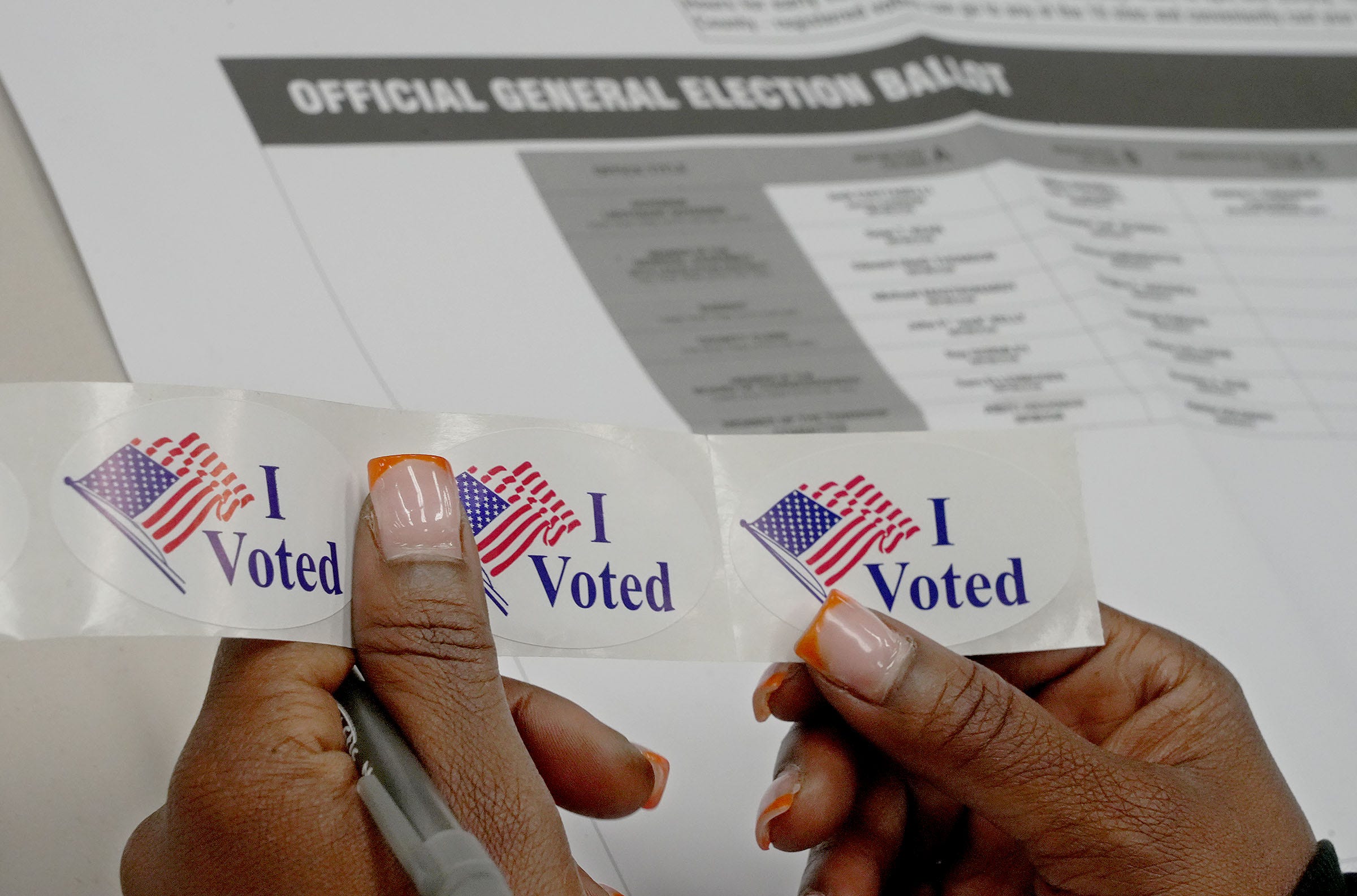 Early voting started in New Jersey. At what time do the polls close? - AOL