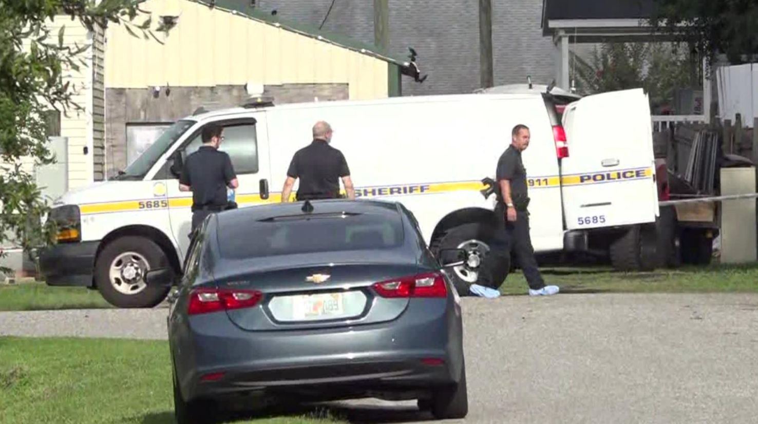 Arrest made in domestic stabbing attack that killed 3 in Jacksonville - AOL