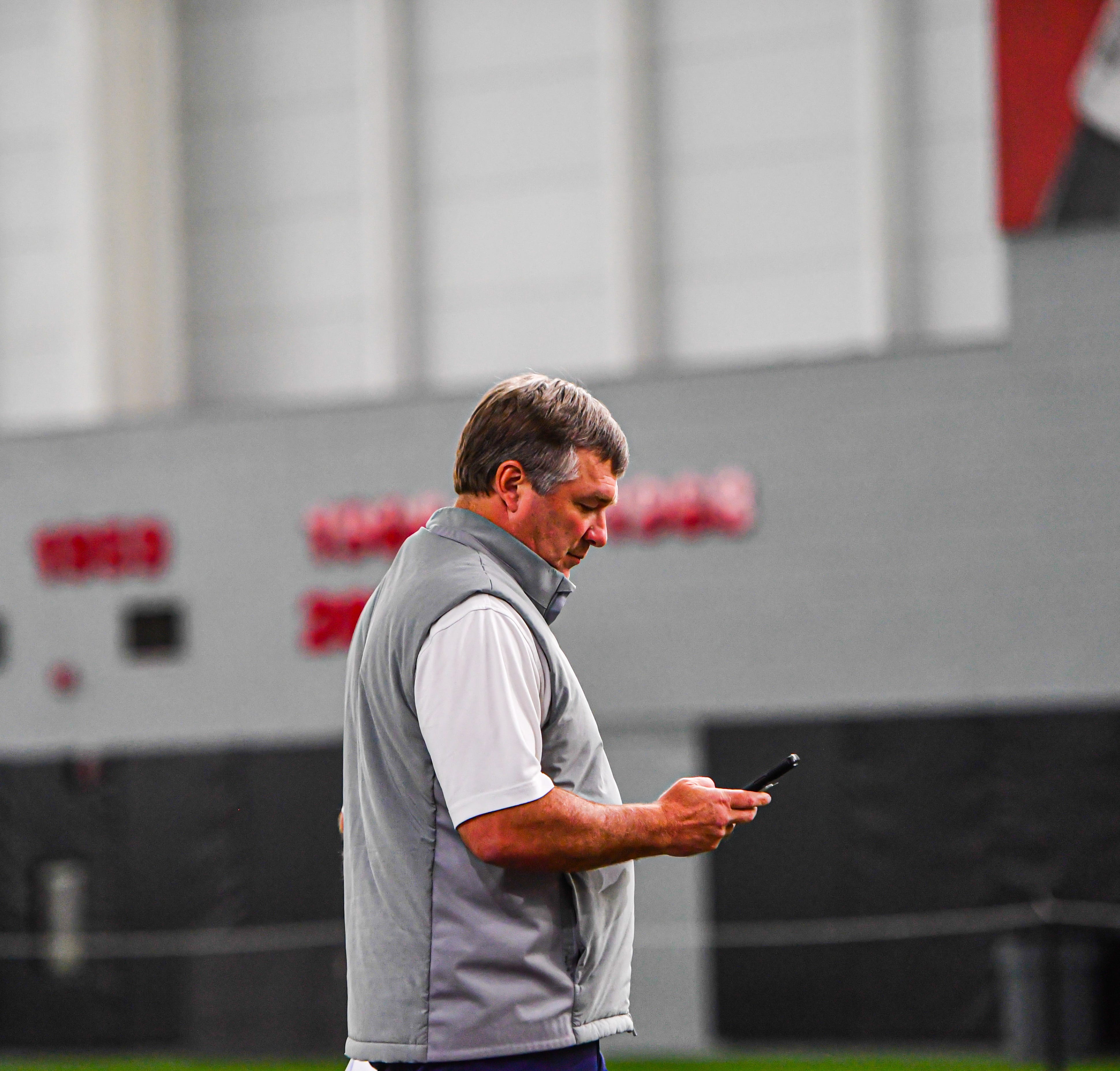 Georgia football picks up two commitments for 2027 recruiting class - AOL