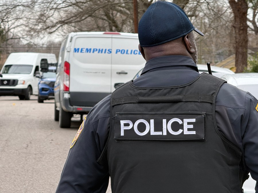 Suspect captured after police pursuit in northeast Memphis - AOL