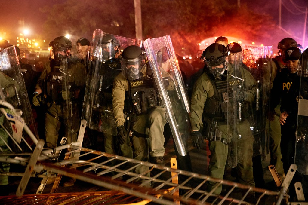 Mayhem breaks out between anti-ICE protesters, police at Newark’s ...