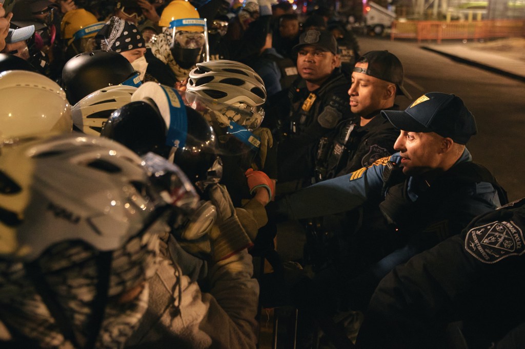 Mayhem breaks out between anti-ICE protesters, police at Newark’s ...