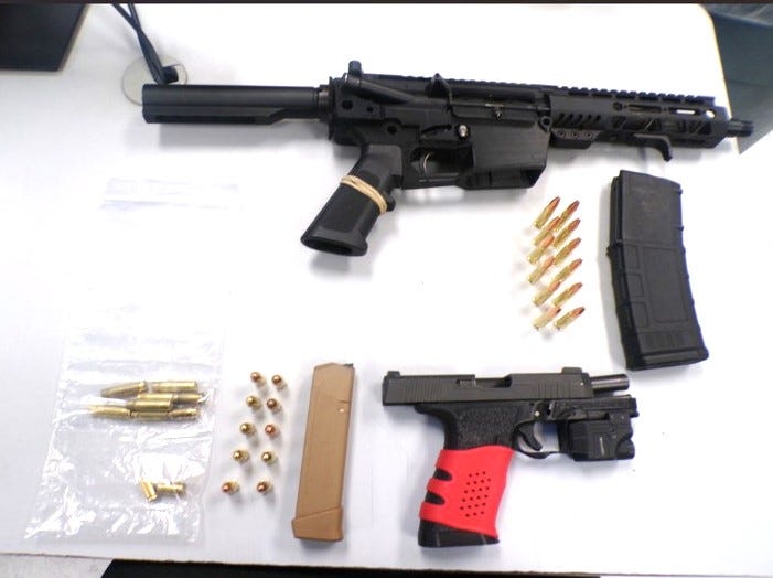 El Paso police arrest teen accused of firing gun on Scenic Drive - AOL