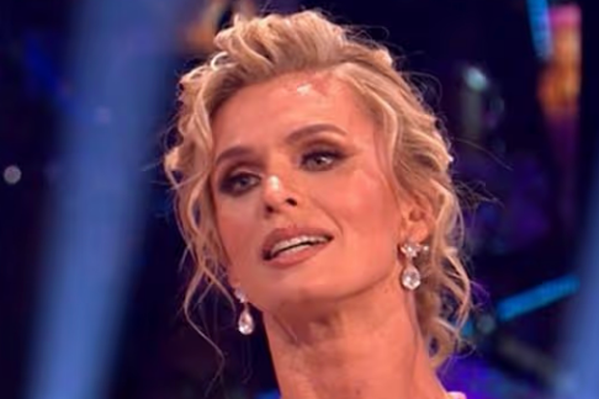 user_c**様5点まとめ STRICTLY ROCKERS ECD Axed Strictly star says they're in talks to make surprise return - AOL