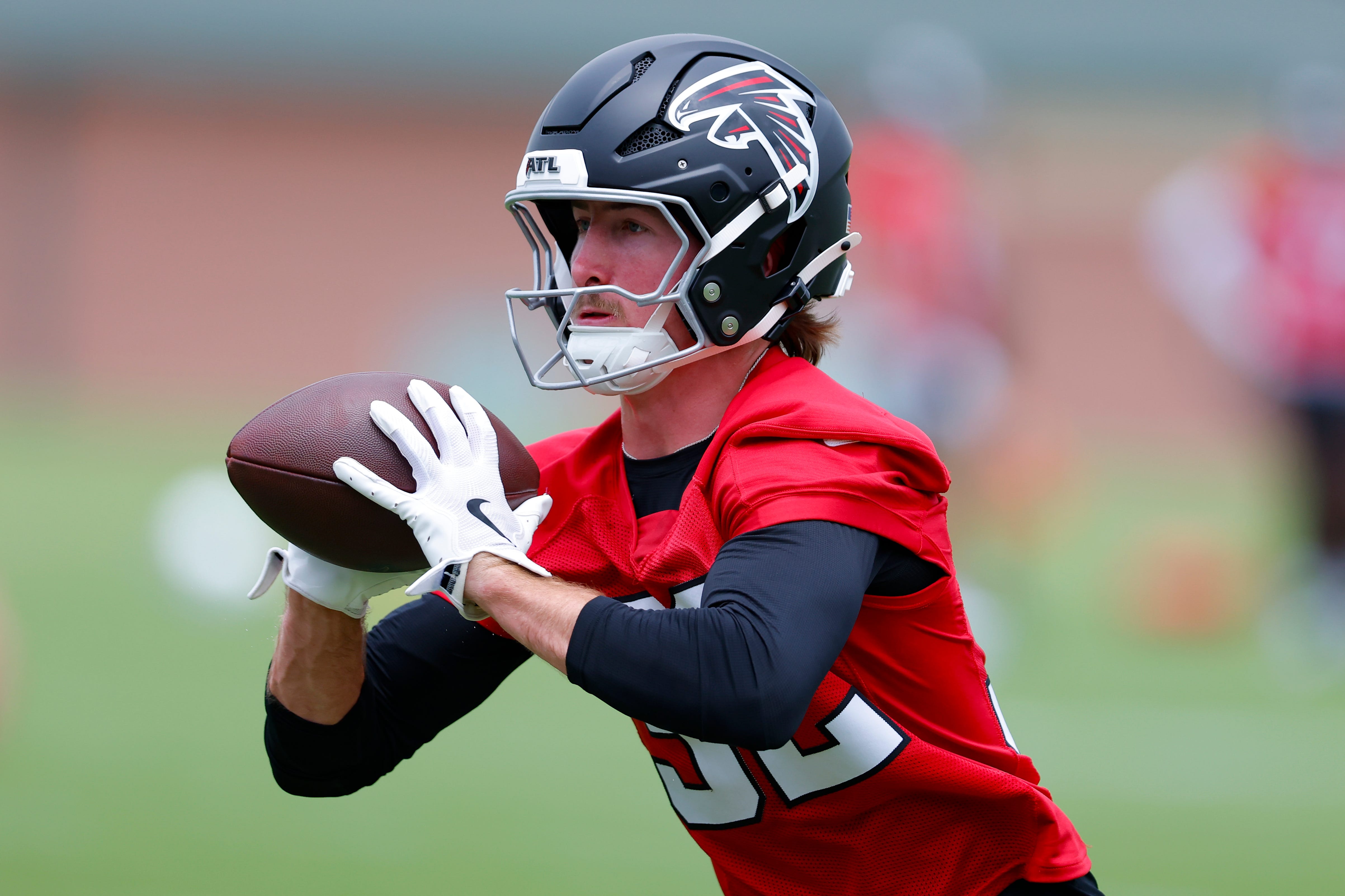 Falcons 90-man roster with uniform numbers as OTAs continue - AOL