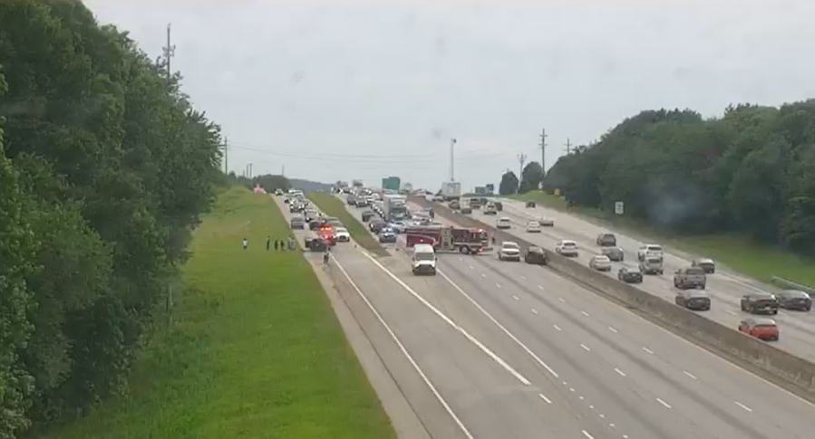 Crash blocks all lanes on I-85 in Greenville County - AOL