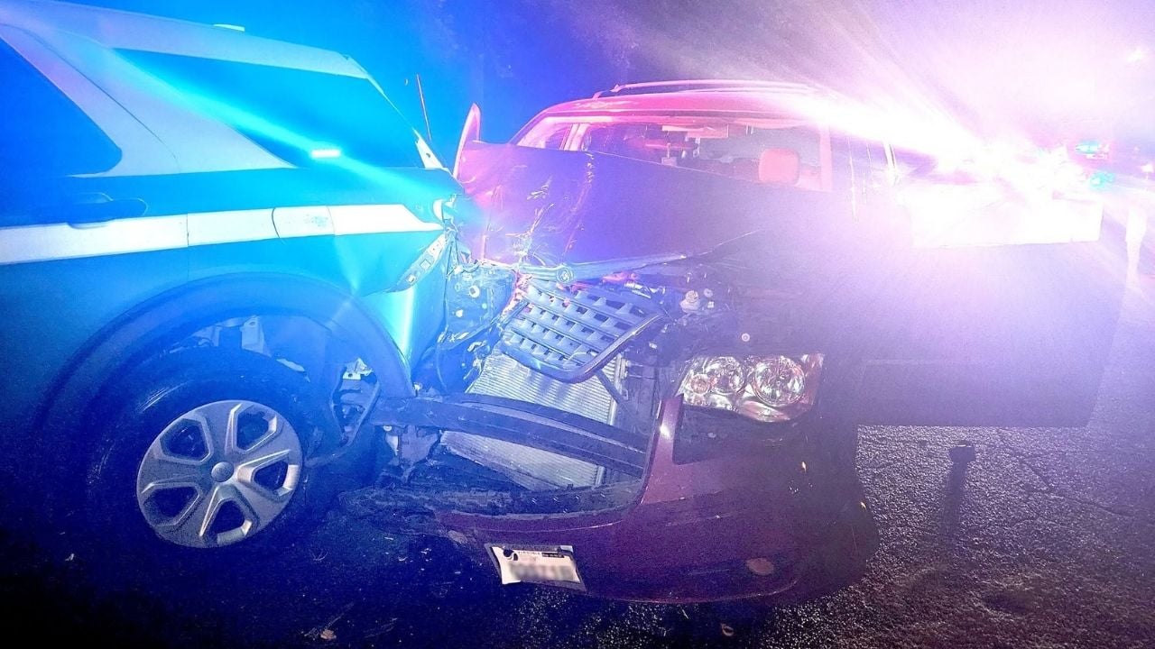 Drunk Driver Turns One DUI Stop Into Two After Crashing Into Patrol Car ...