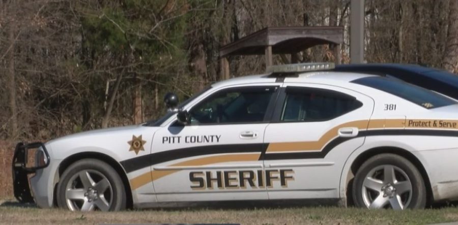 Tarboro man arrested at Pitt County license checking station - AOL