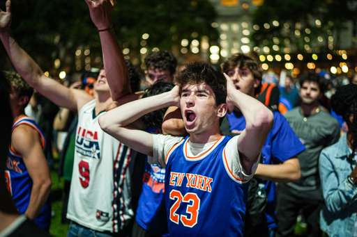 Knicks fever sweeps New York for Game 3 of the NBA Finals against the ...