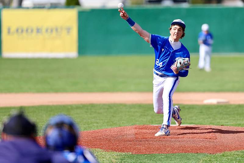 Bonneville’s Bowen, Preston’s Thomson earn First-Team All-State nods - AOL
