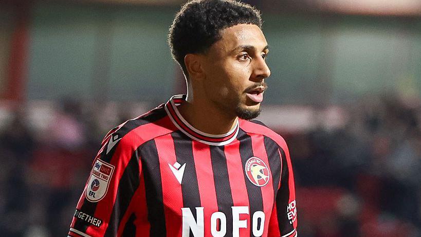 Barnet sign former Walsall midfield duo - AOL