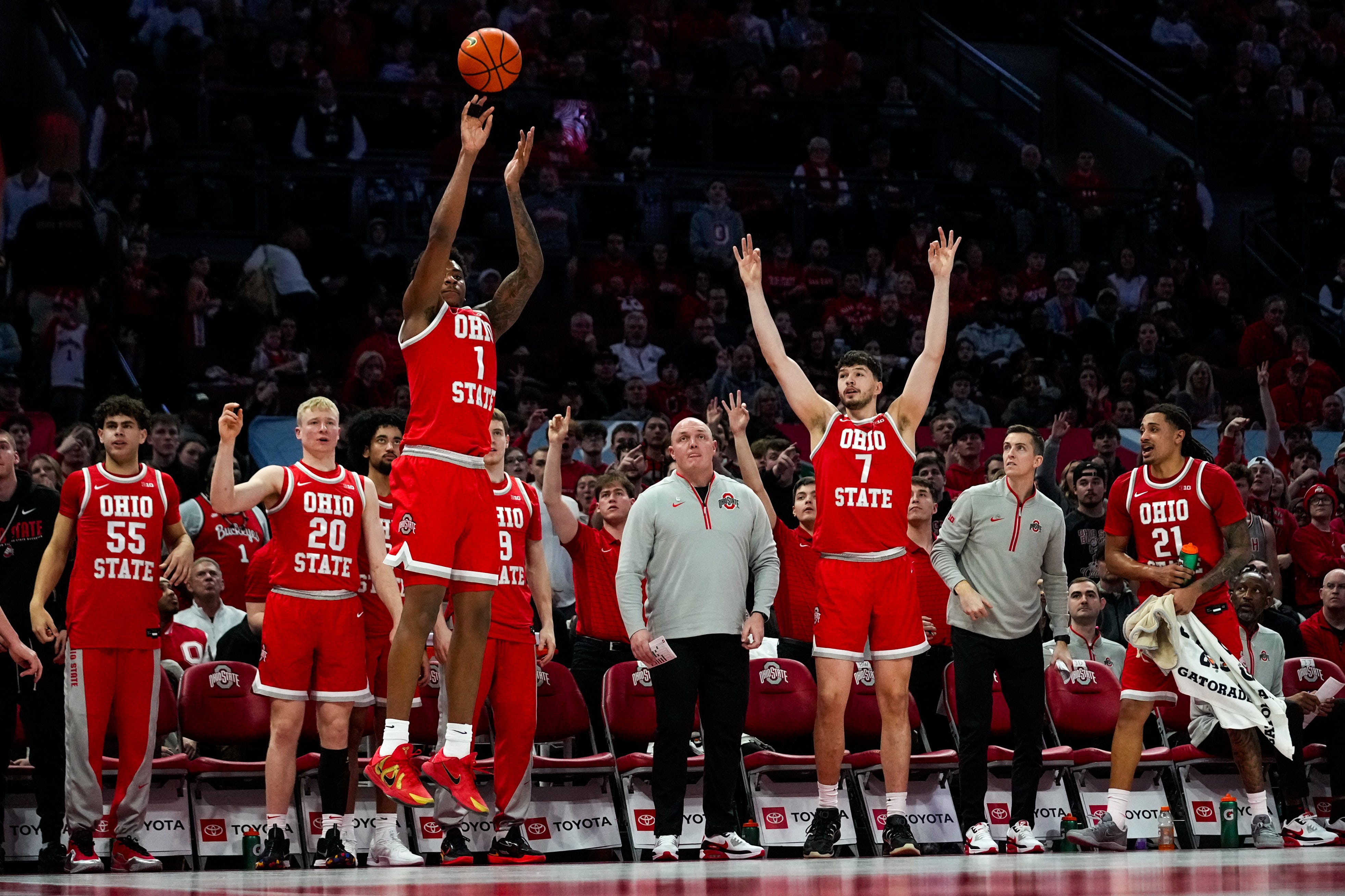 10 Oh 059 Here's Ohio State's new jersey numbers, measurements for 2026-27 - AOL