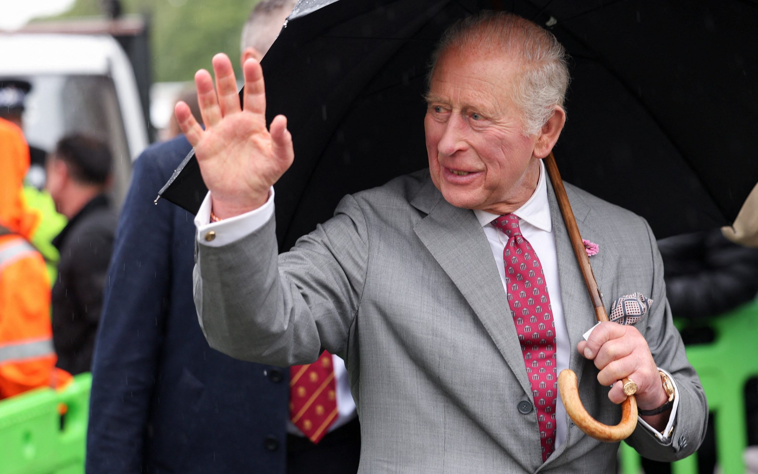King rewards his radiologist with honour - AOL
