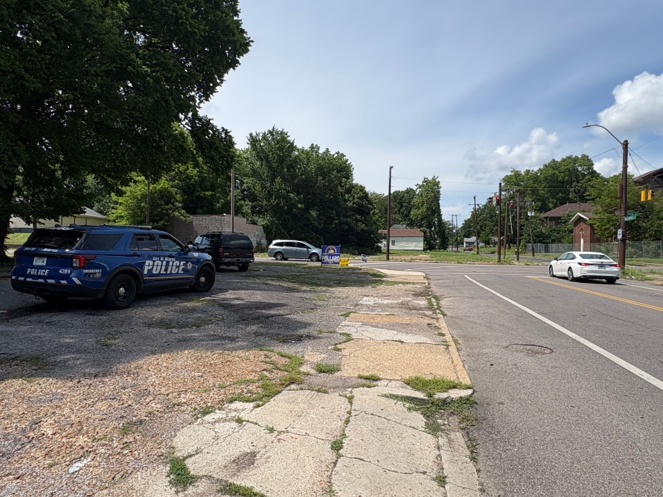 Man critically injured in South Memphis shooting - AOL