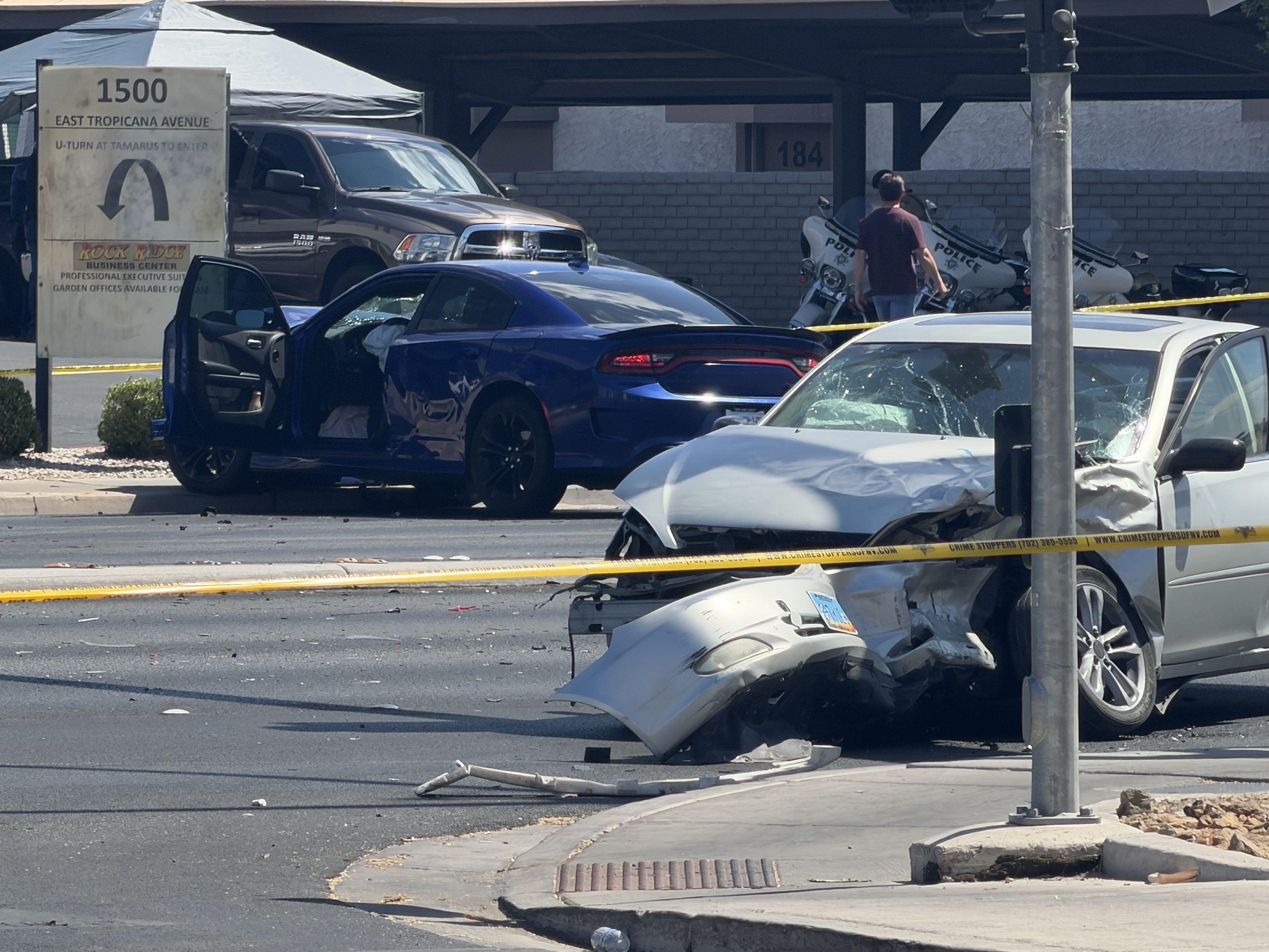 Central Las Vegas valley crash leaves 1 dead - AOL