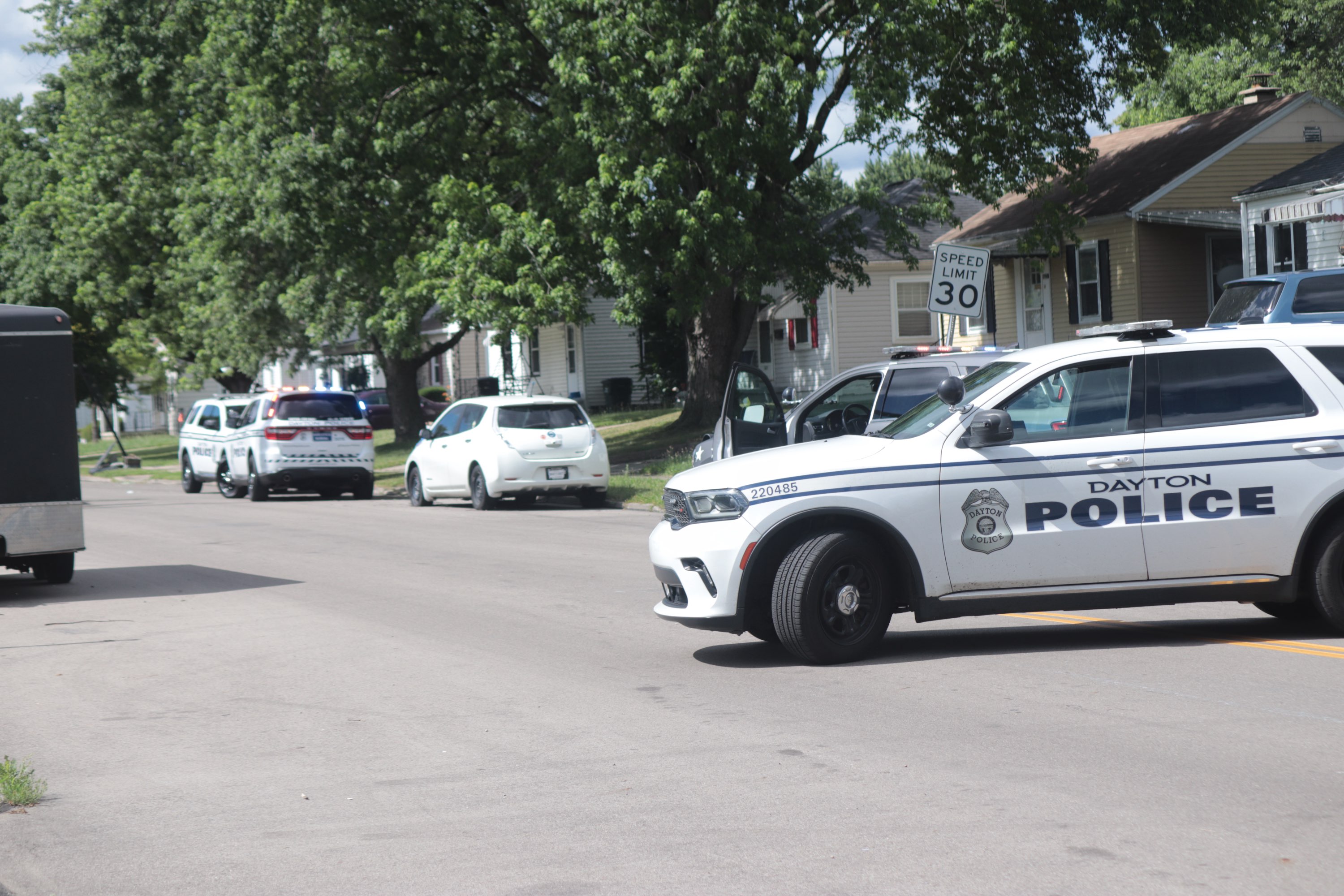 Teens in custody after allegedly firing shots, home robbery - AOL