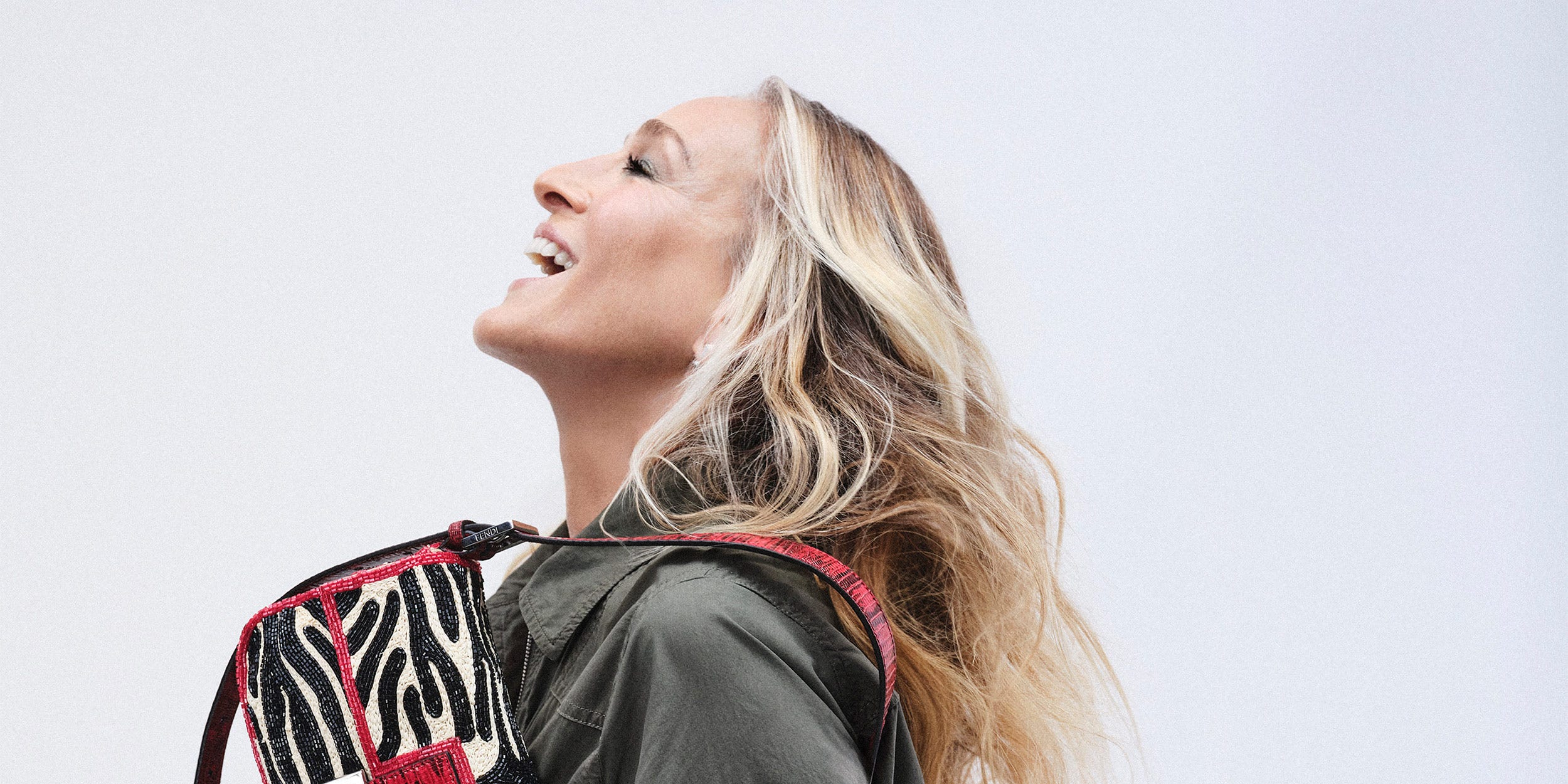 Sarah Jessica Parker Reunites with Her Fendi Baguette - AOL
