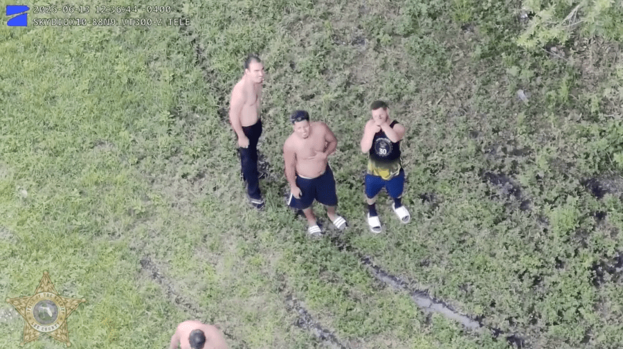 VIDEO: Florida man points BB gun at police drone, gets arrested - AOL